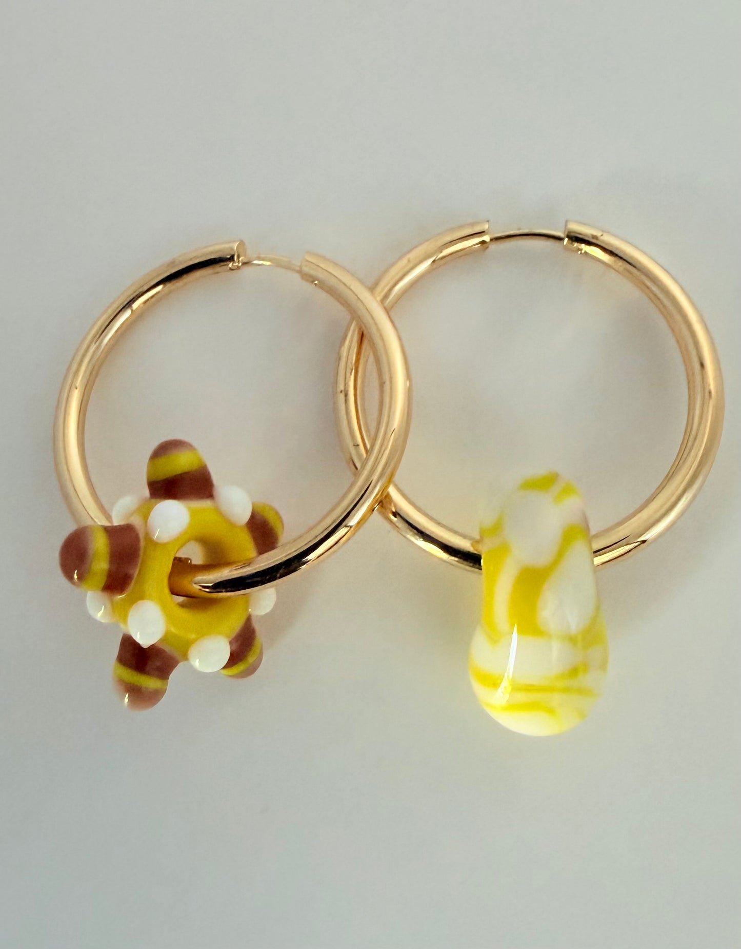 Boucle d'oreille (asymétrique)