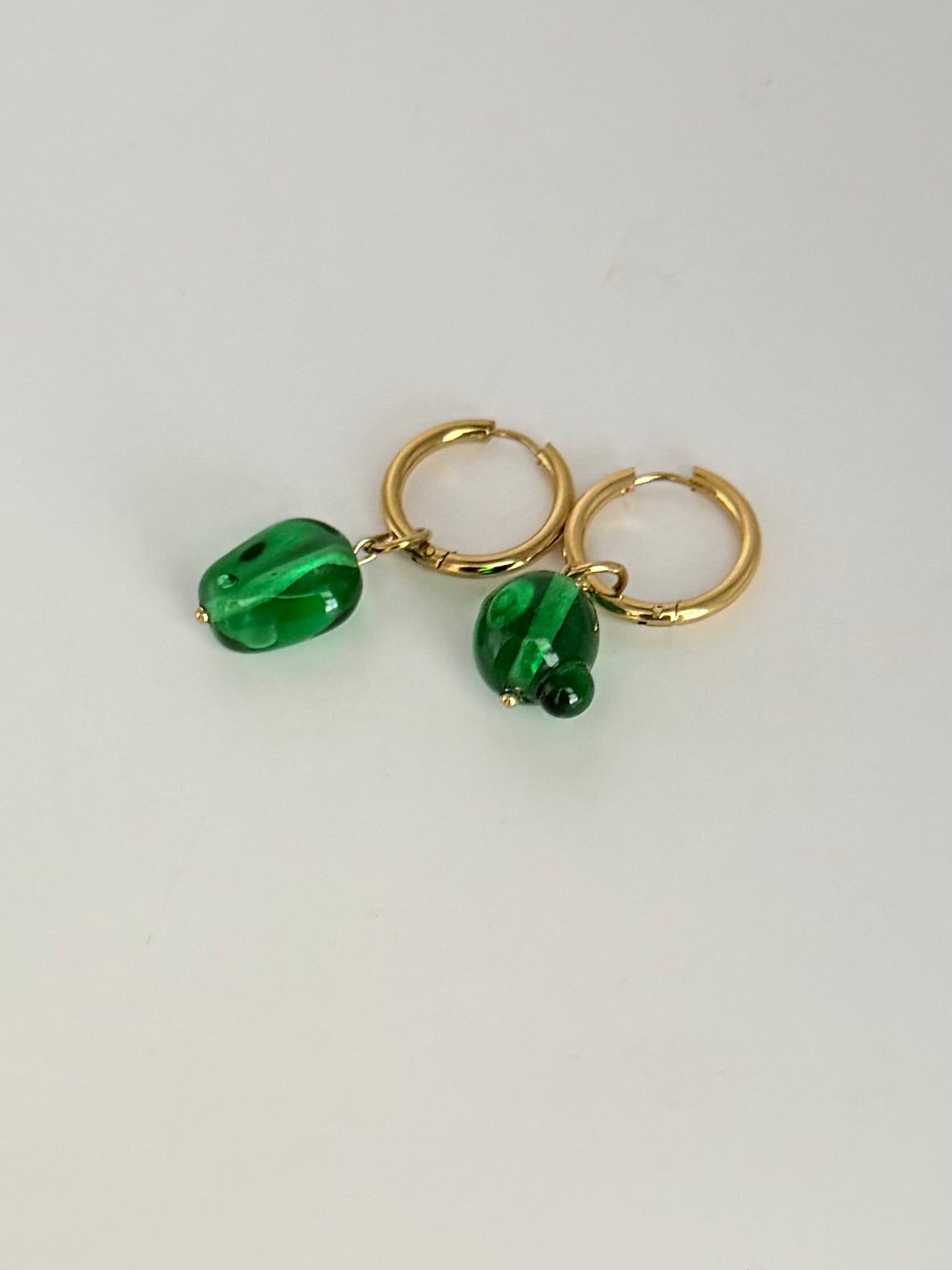 Boucle d'oreille (asymétrique)