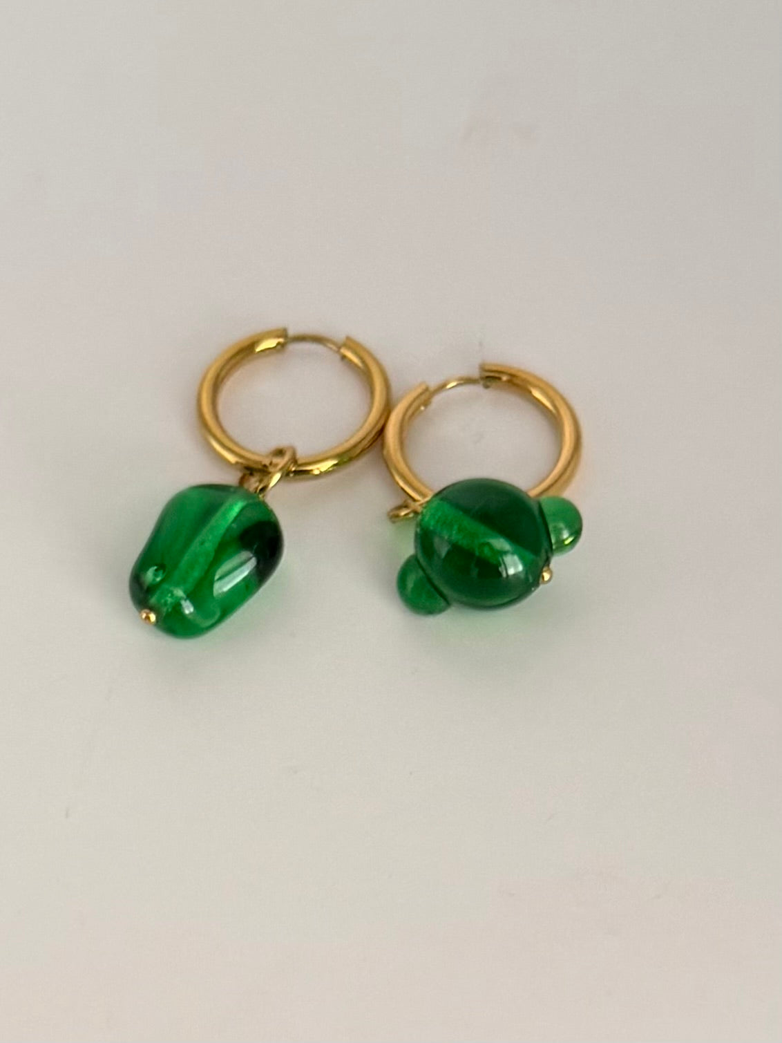 Boucle d'oreille (asymétrique)