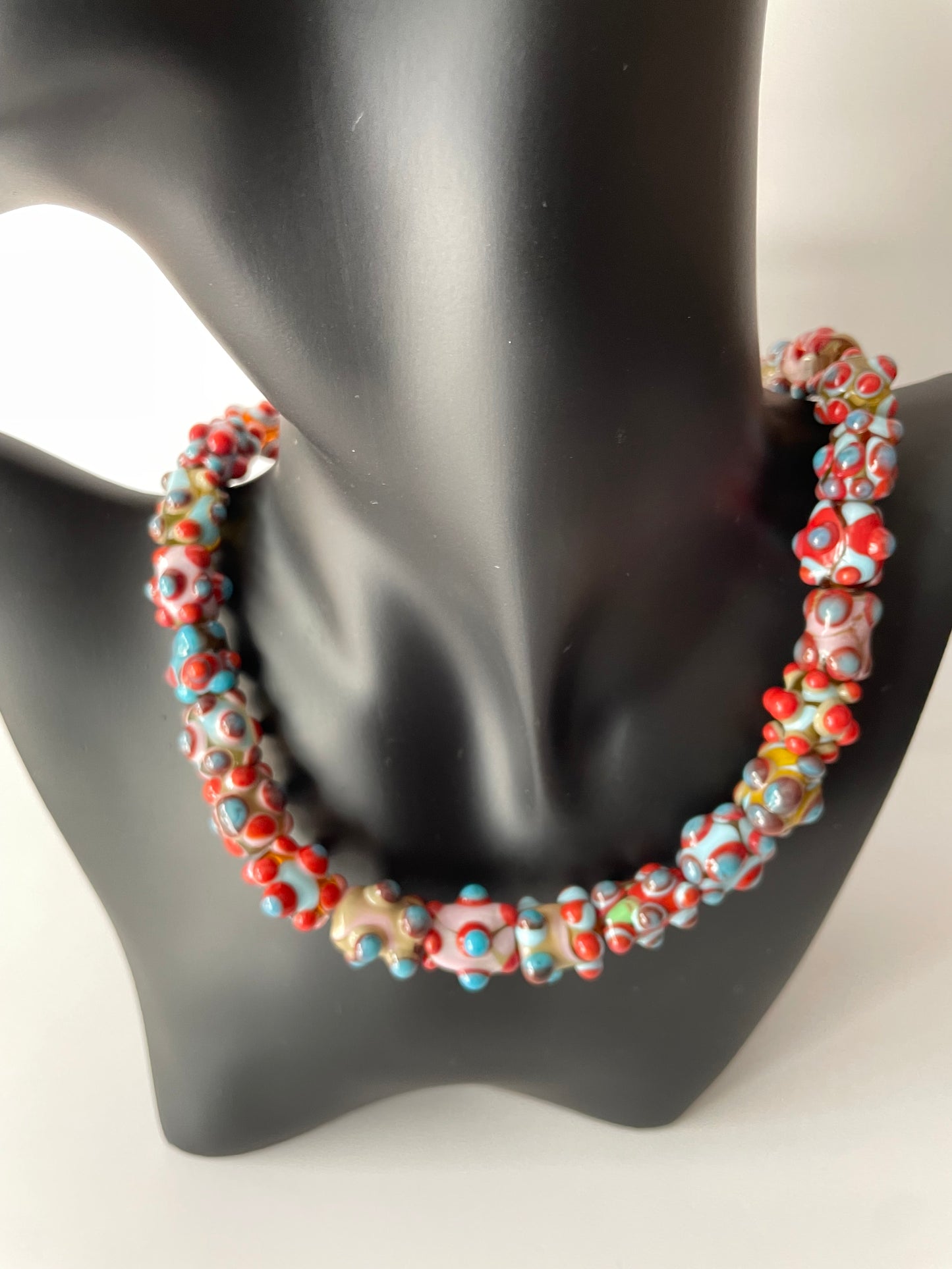 Collier volume (mosaïque bleu)