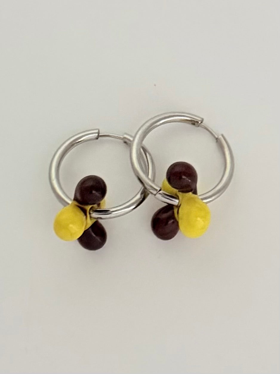 Boucle d'oreille argenté (jaune rouge)