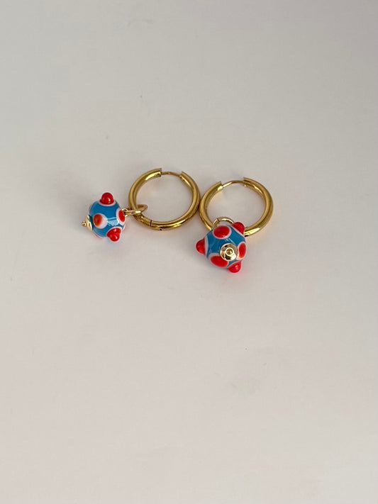 Boucle d'oreille créole unique (dernière chance)