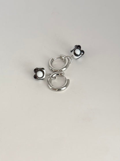Boucle d'oreille créole argentée