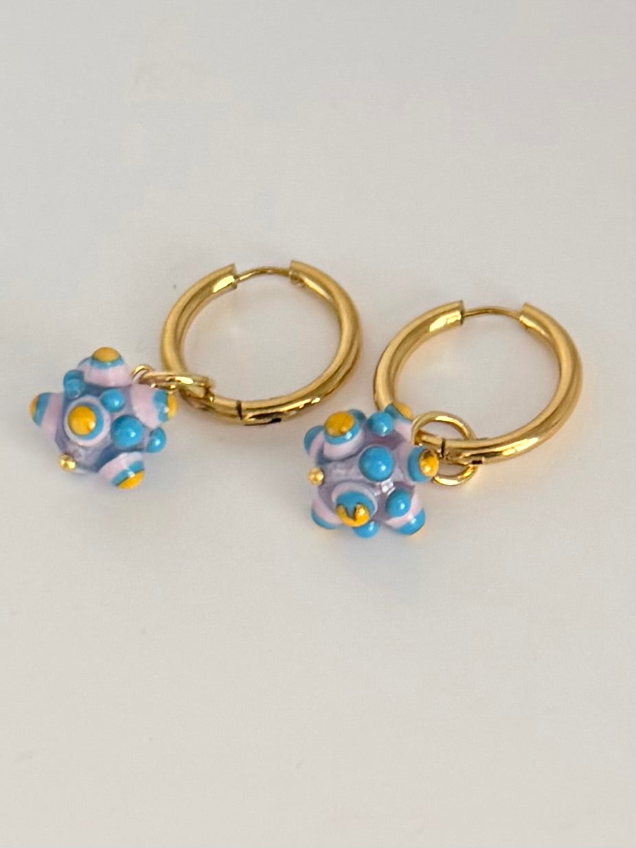 Boucle d'oreille créole unique (dernière chance)