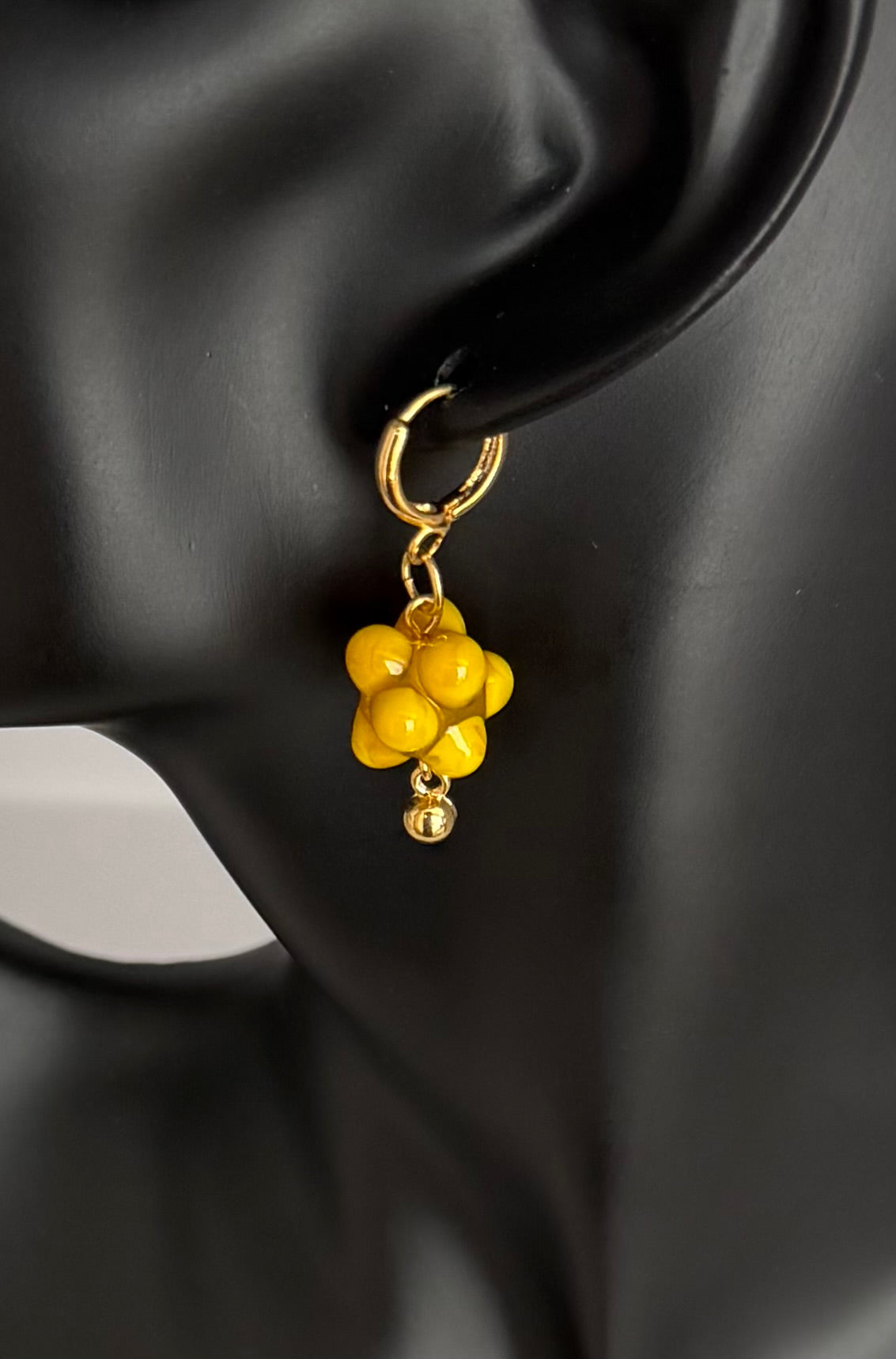 Boucle d'oreille salsa
