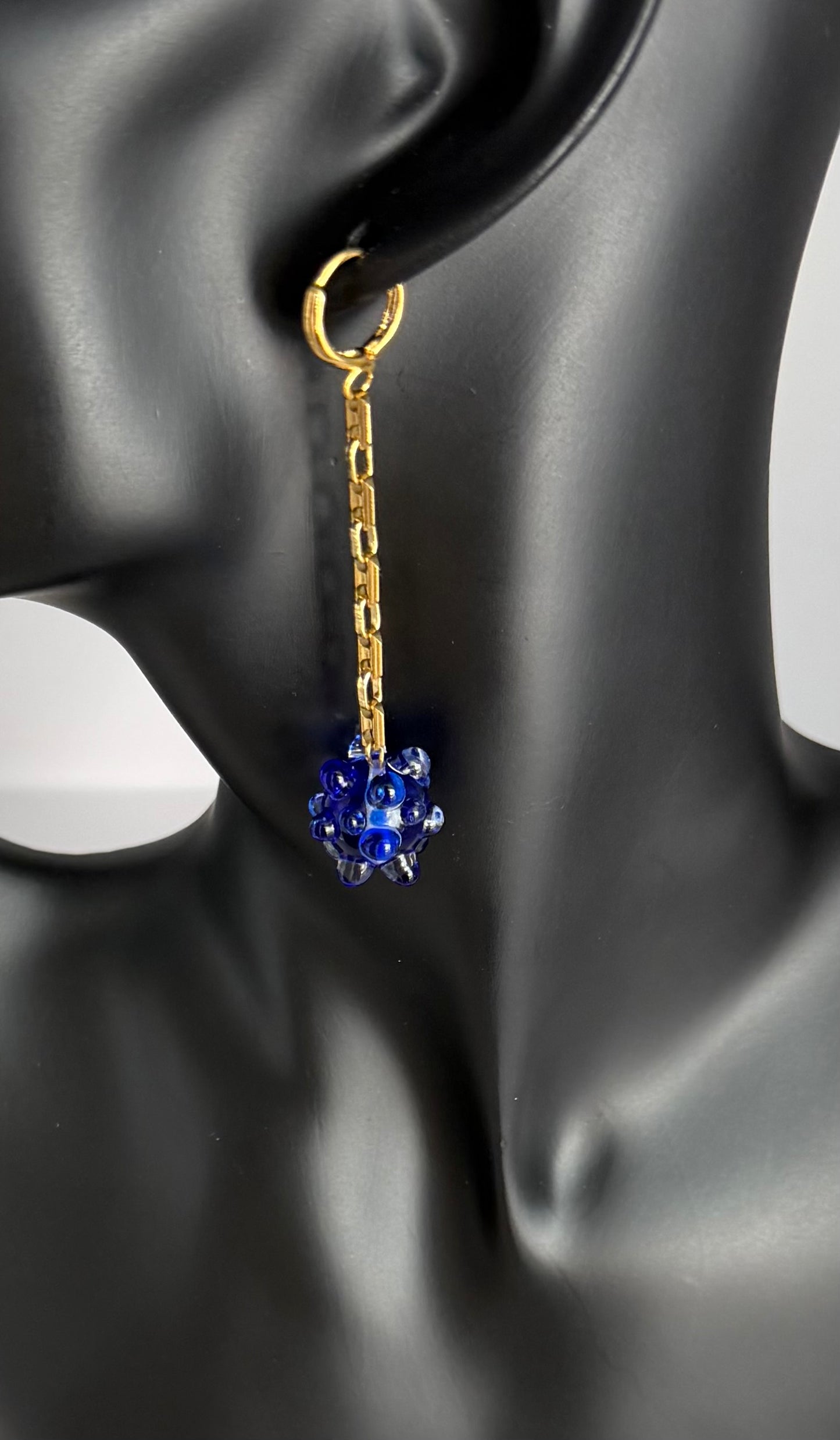Boucle d'oreille salsa pendante (verte)