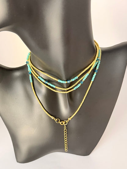 Collier perles de corail (été)