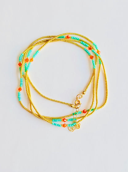 Collier perles de corail (été)