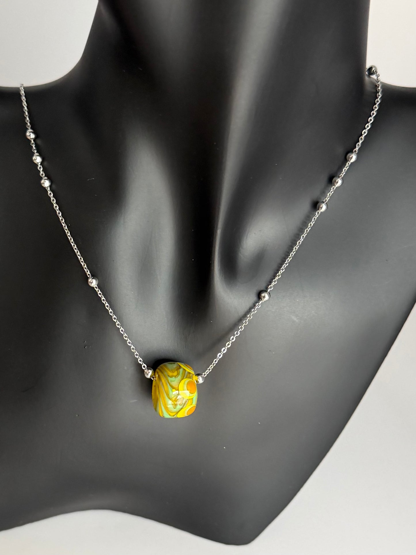Collier chaine bille