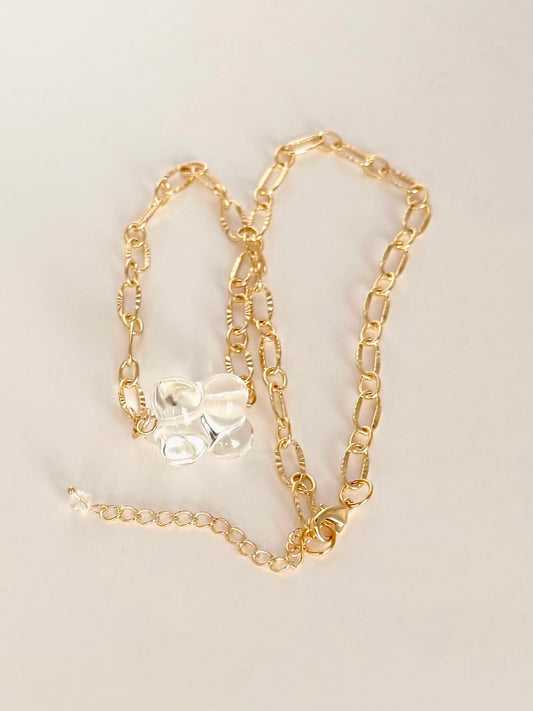 Collier cravatte
