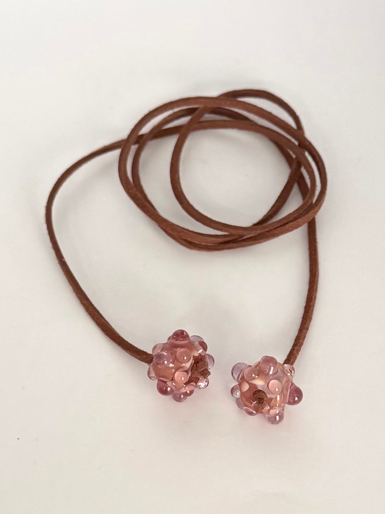 Collier à noué