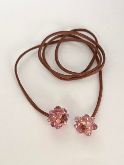 Collier à noué