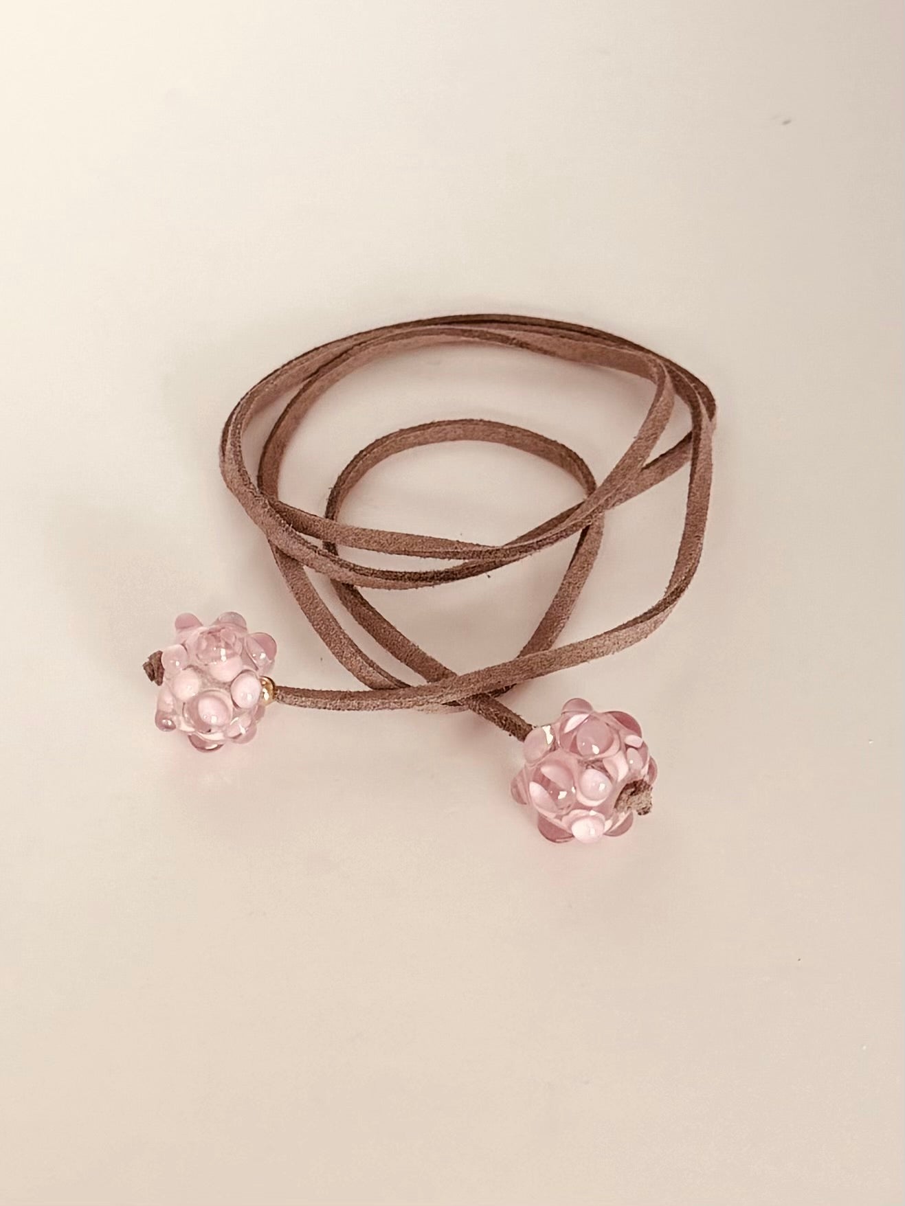 Collier à noué