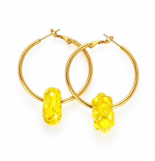 Boucle d'oreille asymétrique jaune