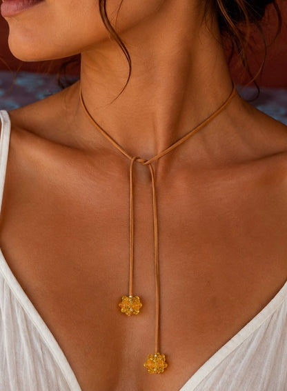 Collier à noué