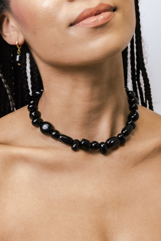 Collier volume (sobre noir)